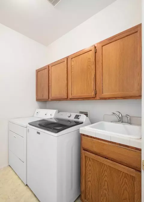 844 Mckelvy Ave, Clovis, CA 93611 photo 19