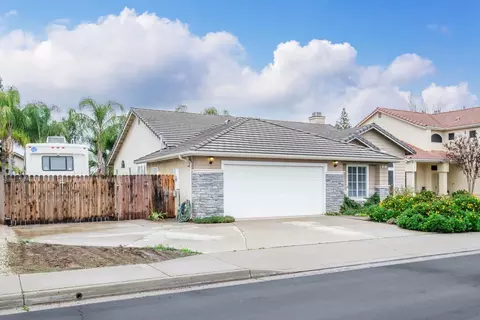 844 Mckelvy Ave, Clovis, CA 93611 photo 22
