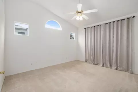 844 Mckelvy Ave, Clovis, CA 93611 photo 12