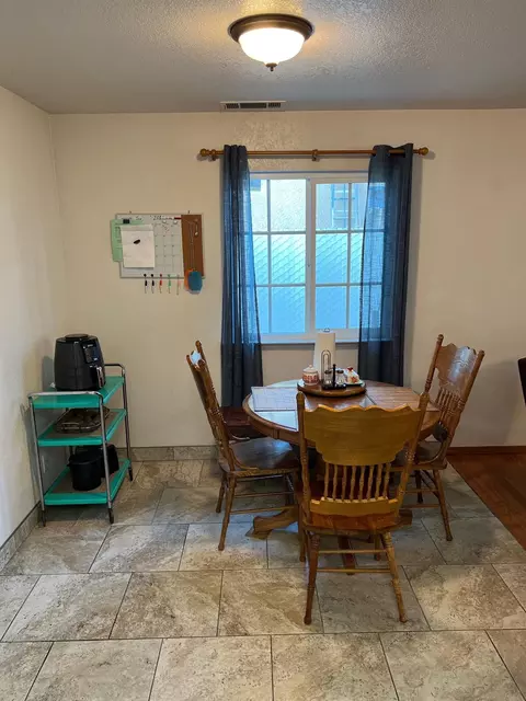 434 Faller Ave, Sanger, CA 93657 photo 9