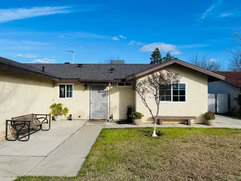 434 Faller Ave, Sanger, CA 93657 photo 3
