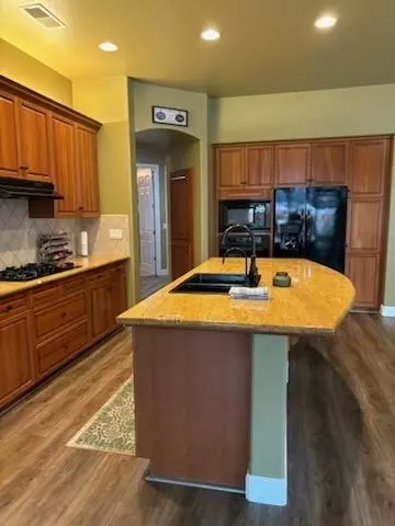 352 Omaha Ave, Clovis, CA 93619 photo 34