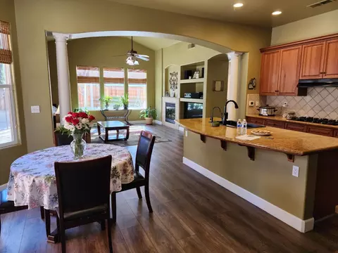 352 Omaha Ave, Clovis, CA 93619 photo 33