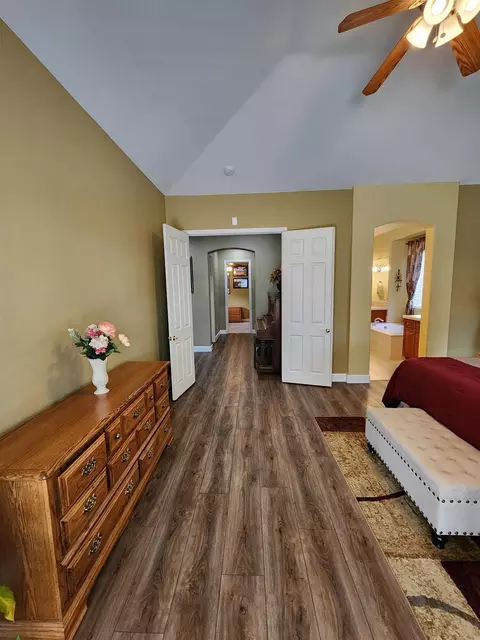 352 Omaha Ave, Clovis, CA 93619 photo 57
