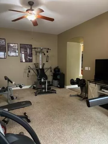 352 Omaha Ave, Clovis, CA 93619 photo 37