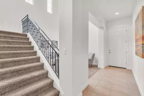 1747 N Hughes Ave, Clovis, CA 93619 photo 5