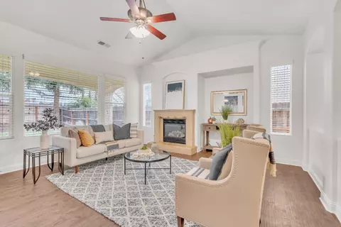 1747 N Hughes Ave, Clovis, CA 93619 photo 11