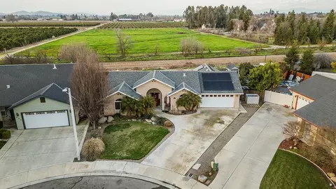 685 Richmond Ct, Exeter, CA 93221 photo 1
