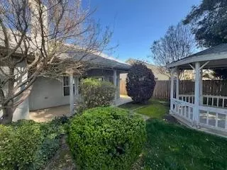 204 W Powers Ave, Clovis, CA 93619 photo 26