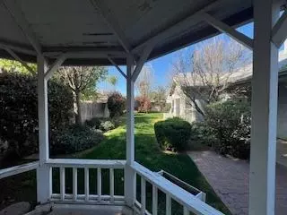 204 W Powers Ave, Clovis, CA 93619 photo 25
