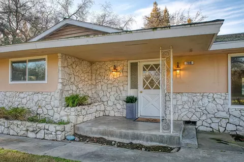 706 Trout Lake Dr, Sanger, CA 93657 photo 8