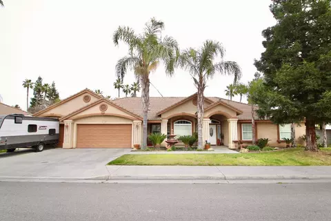 1513 Deborah Ln, Madera, CA 93637 photo 2