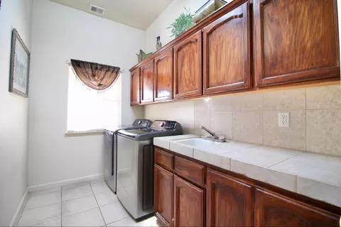 1513 Deborah Ln, Madera, CA 93637 photo 40