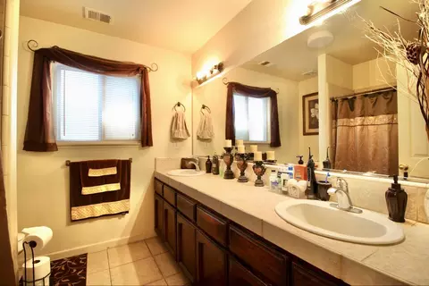 1513 Deborah Ln, Madera, CA 93637 photo 30