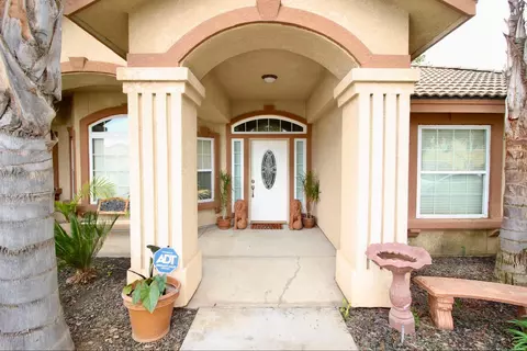 1513 Deborah Ln, Madera, CA 93637 photo 6