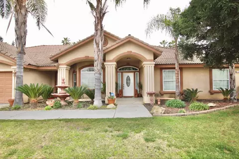 1513 Deborah Ln, Madera, CA 93637 photo 3