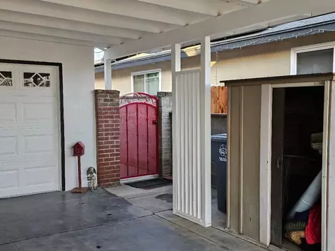 1817 W 4th St, Madera, CA 93637 photo 8