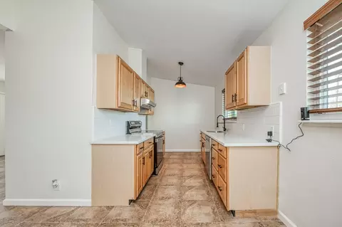 105 Dennis Dr, Clovis, CA 93612 photo 7