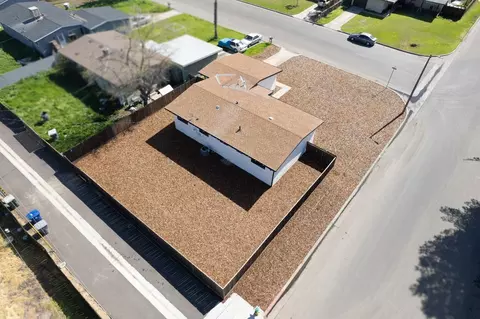 105 Dennis Dr, Clovis, CA 93612 photo 29