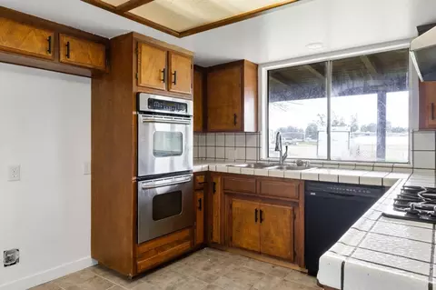 17308 Karen Rd, Madera, CA 93636 photo 12