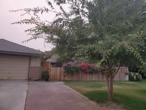 2720 Sunnyside Ave, Clovis, CA 93611 photo 1