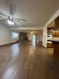 2720 Sunnyside Ave, Clovis, CA 93611 photo 8