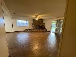 2720 Sunnyside Ave, Clovis, CA 93611 photo 9