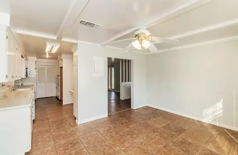 12252 E Rose Ave, Selma, CA 93662 photo 10