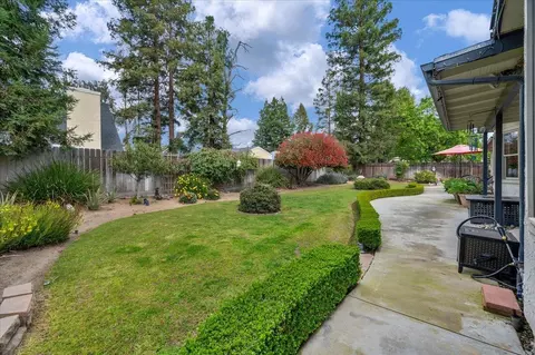 2177 Mitchell Ave, Clovis, CA 93611 photo 39