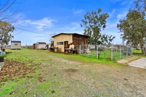26149 Adell St, Madera, CA 93638 photo 30