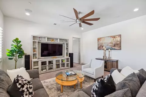 2952 Quincy Ave, Clovis, CA 93619 photo 14