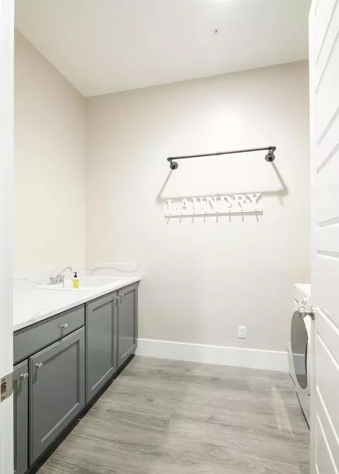 915 Vineyard Ct, Madera, CA 93636 photo 21