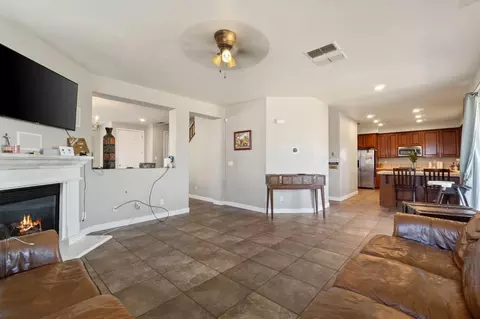 1036 Papaya St, Madera, CA 93638 photo 10