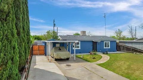 1114 Rogers St, Madera, CA 93638 photo 4