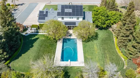 13369 E Falcon Meadow Ln, Clovis, CA 93619 photo 32