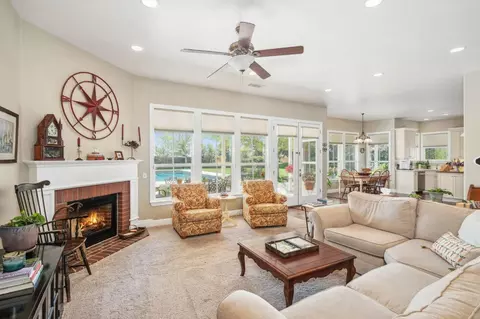 13369 E Falcon Meadow Ln, Clovis, CA 93619 photo 12