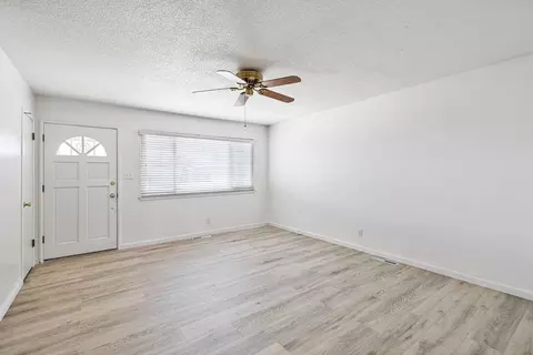 1345 Peach Ave, Clovis, CA 93612 photo 5