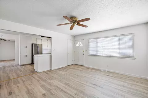 1345 Peach Ave, Clovis, CA 93612 photo 6