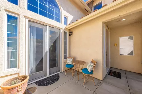220 Lake Dr, Lemoore, CA 93245 photo 5