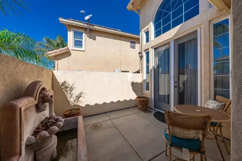 220 Lake Dr, Lemoore, CA 93245 photo 4