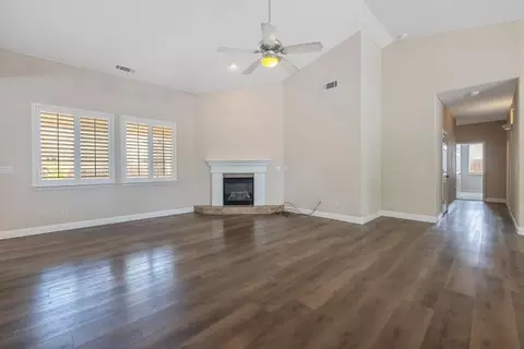 2004 Dorothea Ct, Visalia, CA 93292 photo 15