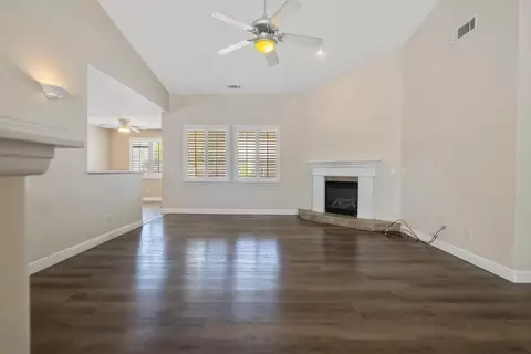 2004 Dorothea Ct, Visalia, CA 93292 photo 17