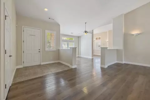 2004 Dorothea Ct, Visalia, CA 93292 photo 9