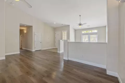 2004 Dorothea Ct, Visalia, CA 93292 photo 11