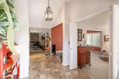 437 W Tenaya Ave, Clovis, CA 93612 photo 4