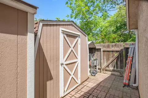 437 W Tenaya Ave, Clovis, CA 93612 photo 36