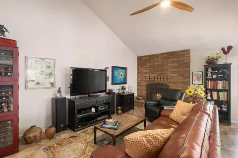 437 W Tenaya Ave, Clovis, CA 93612 photo 11