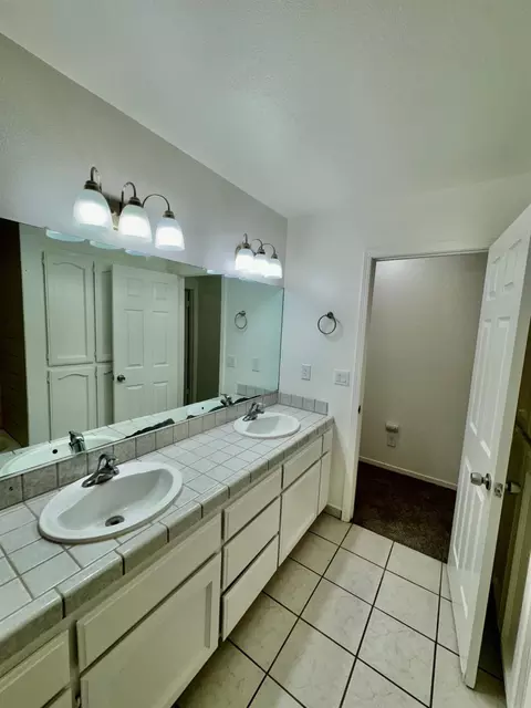 88 Carter Way, Fowler, CA 93625 photo 12