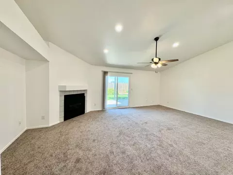 88 Carter Way, Fowler, CA 93625 photo 10