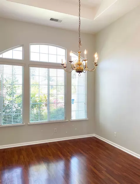 654 W Muncie Ave, Clovis, CA 93619 photo 20
